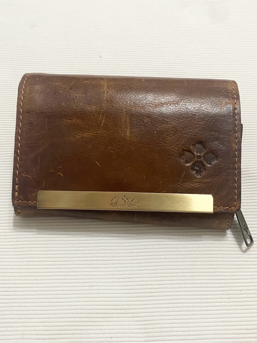 Patricia Nash Cametti Trifold Brown Leather Wallet